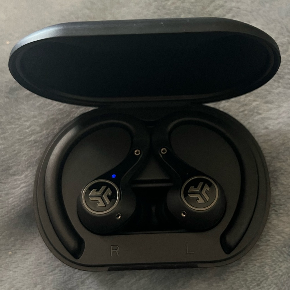 Earbuds